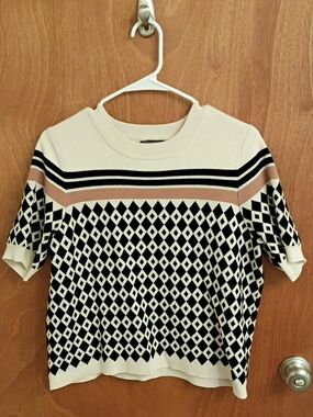 Adrianna Papell Cream, Black & Blush Diamond-Pattern Short-Sleeve Top